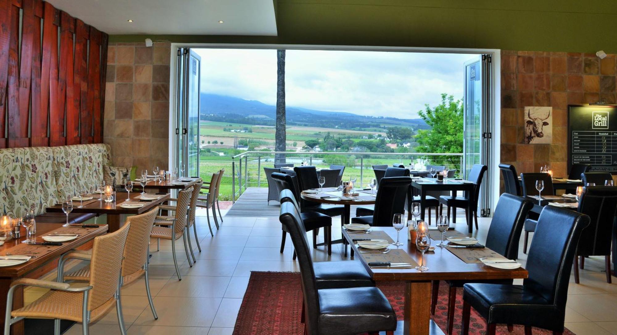 The Coach House At Val Du Charron Hotel Wellington Luaran gambar